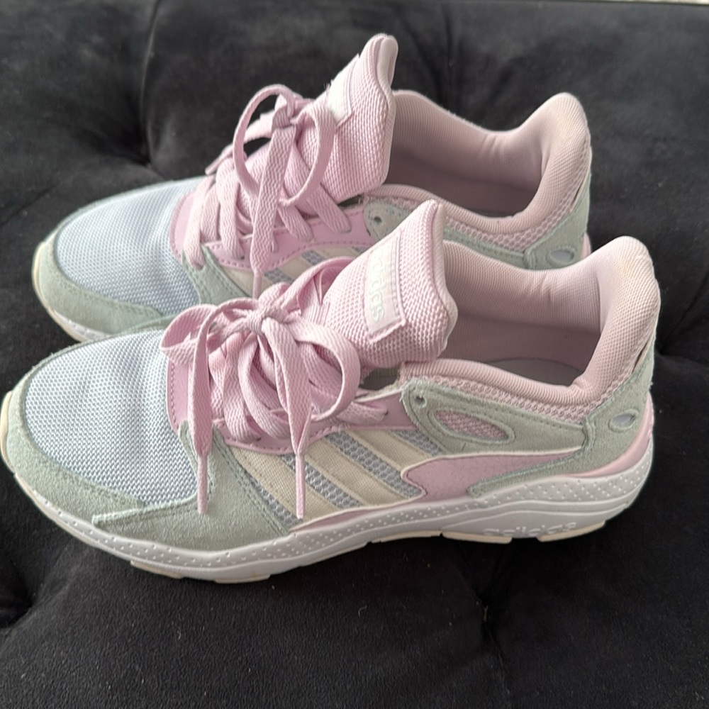 Adidas - Picture 4 of 6